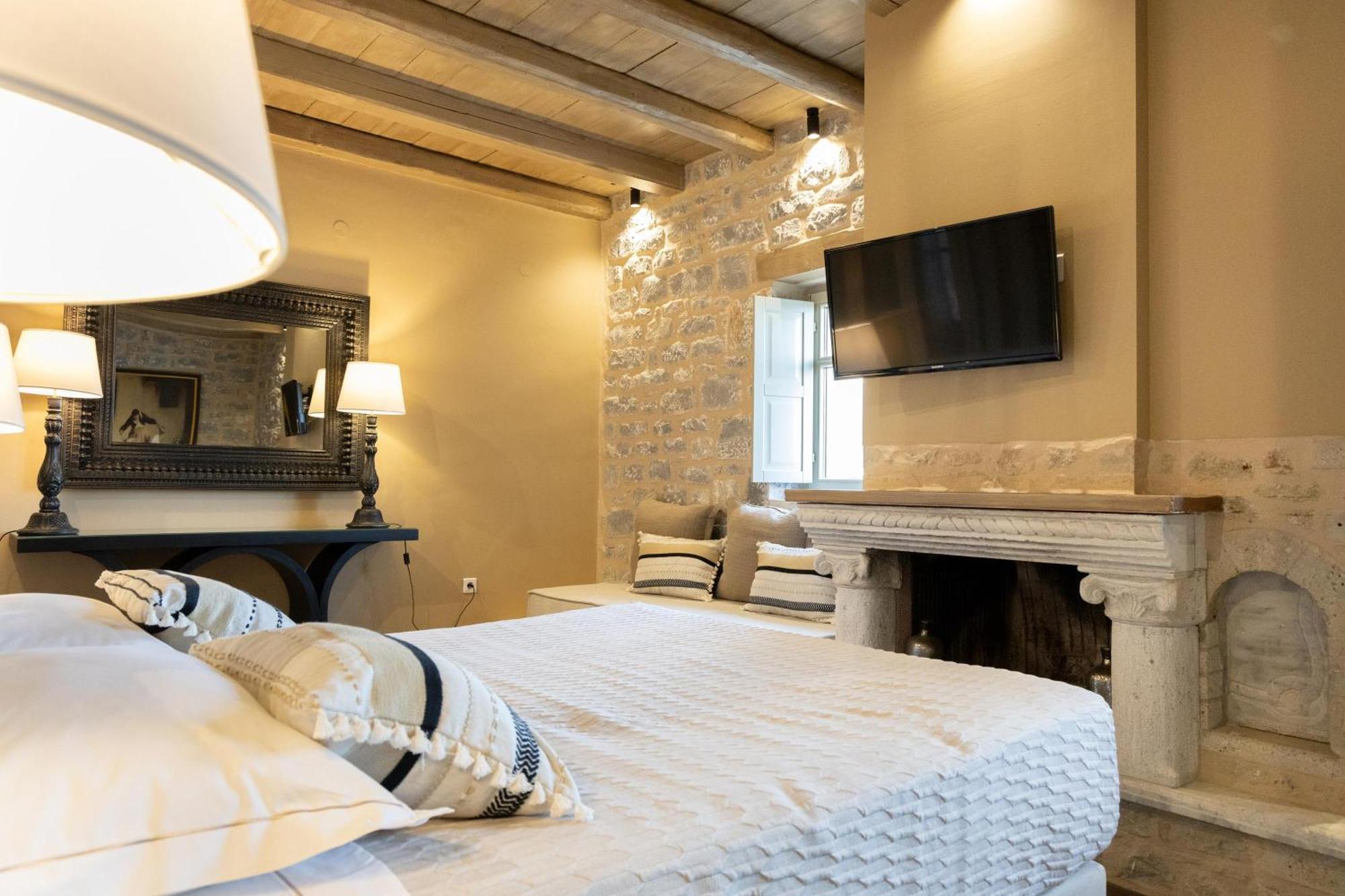 Karavostásion Akrolithi Guesthouse מראה חיצוני תמונה