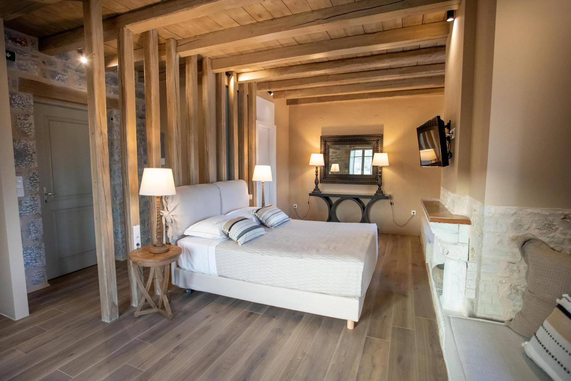 Karavostásion Akrolithi Guesthouse מראה חיצוני תמונה