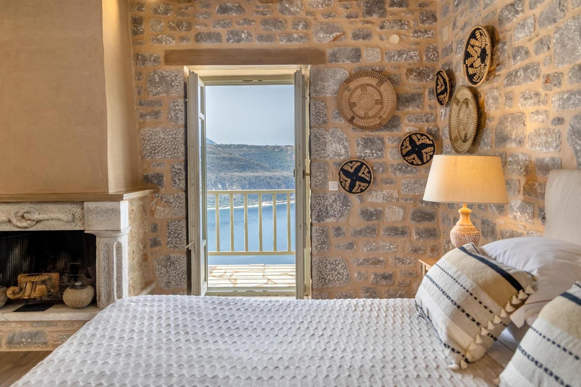 Karavostásion Akrolithi Guesthouse מראה חיצוני תמונה