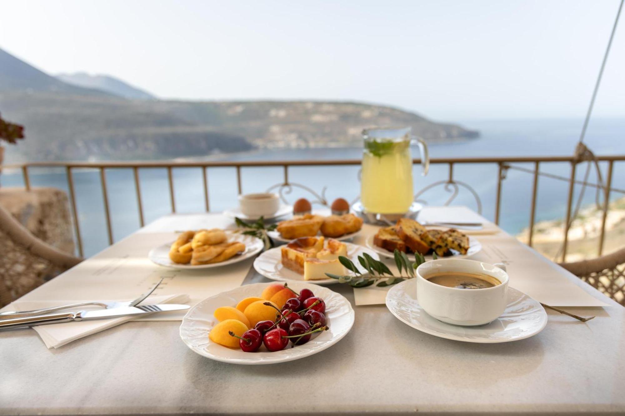 Karavostásion Akrolithi Guesthouse מראה חיצוני תמונה