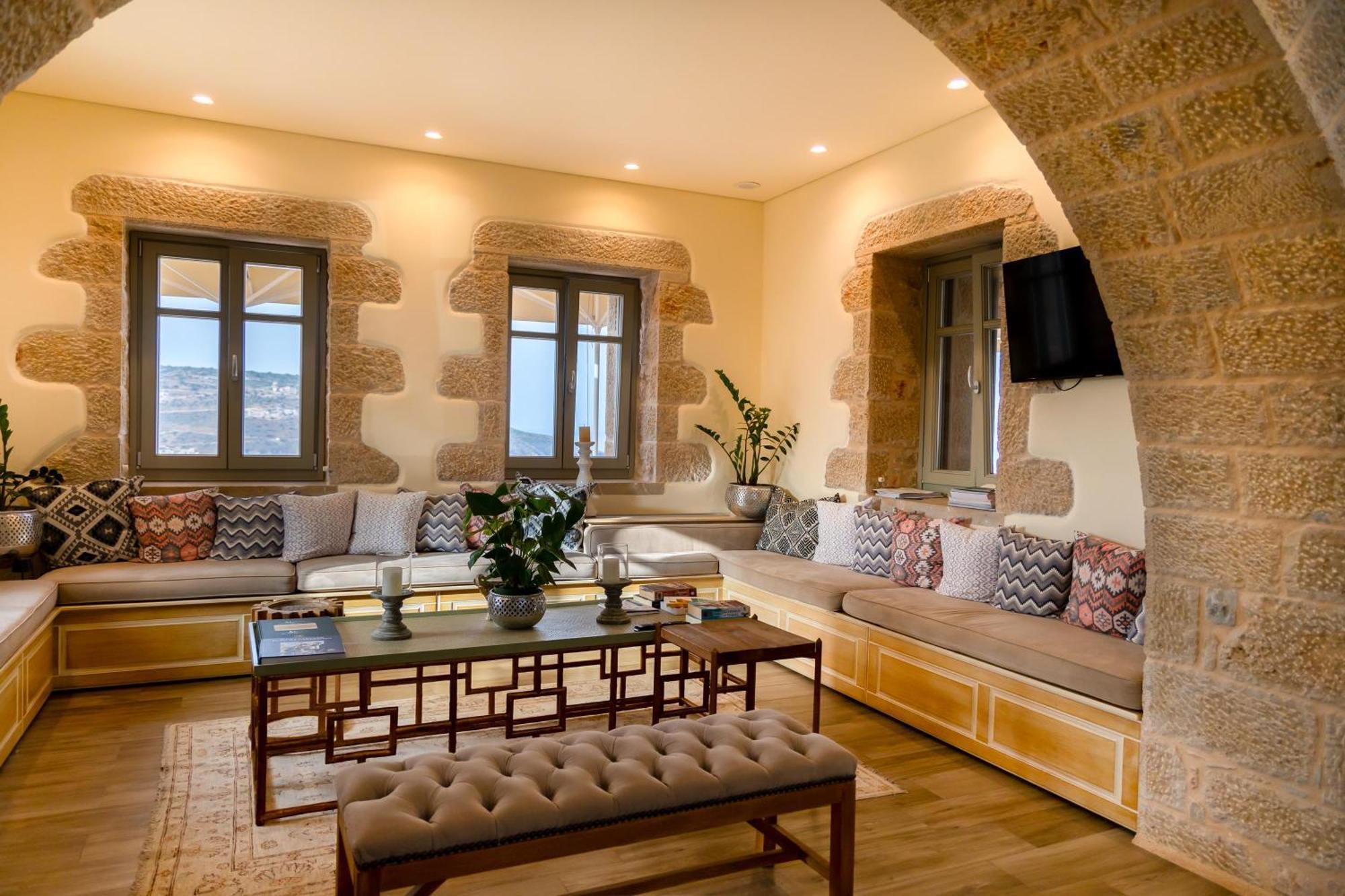 Karavostásion Akrolithi Guesthouse מראה חיצוני תמונה
