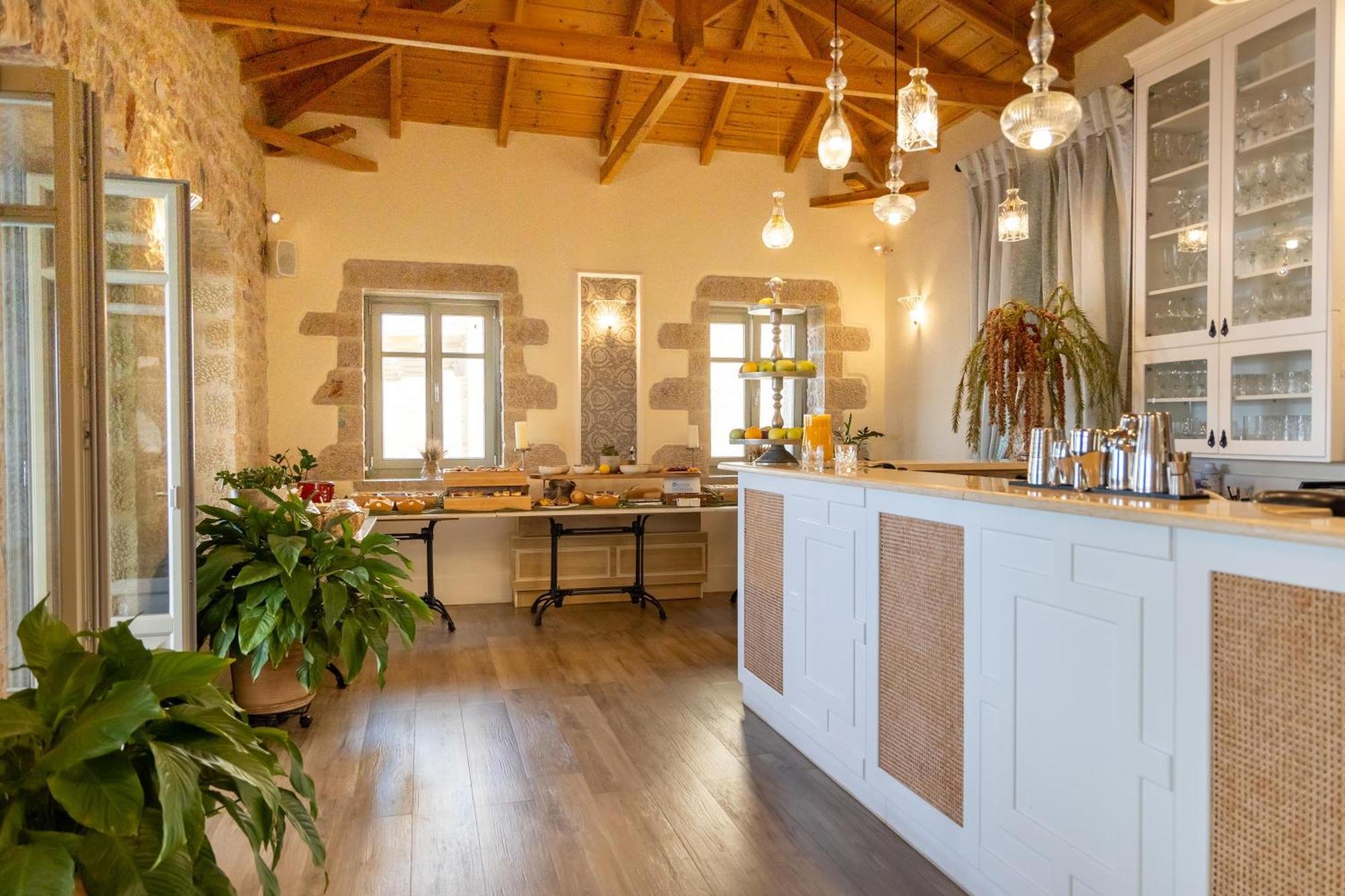 Karavostásion Akrolithi Guesthouse מראה חיצוני תמונה