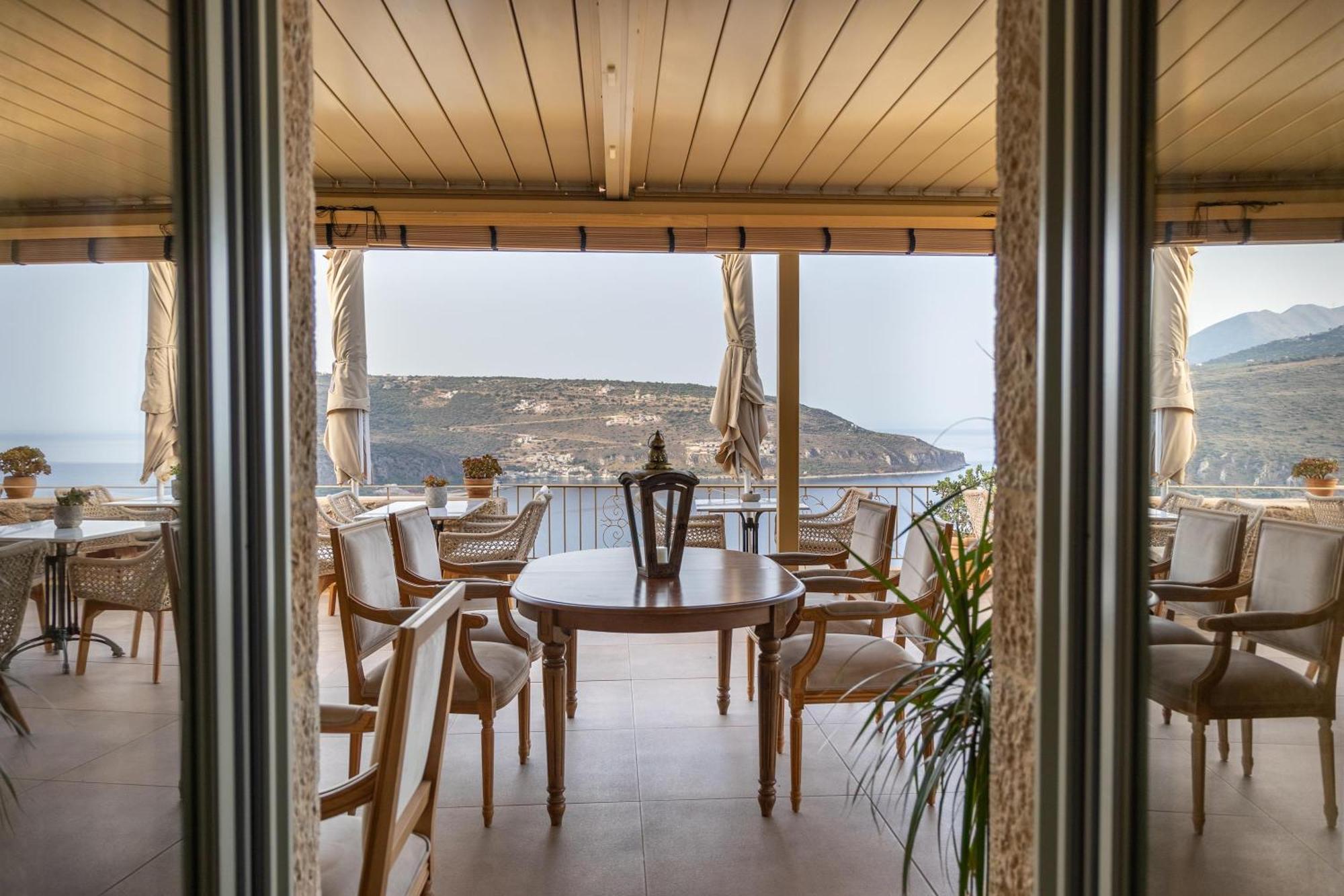 Karavostásion Akrolithi Guesthouse מראה חיצוני תמונה